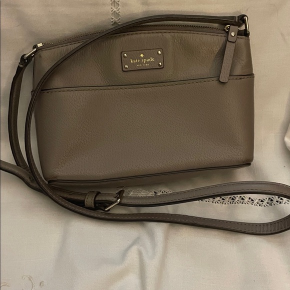Kate Spade Tan Leather Crossbody Bag Adjustable Strap EUC - Picture 7 of 7